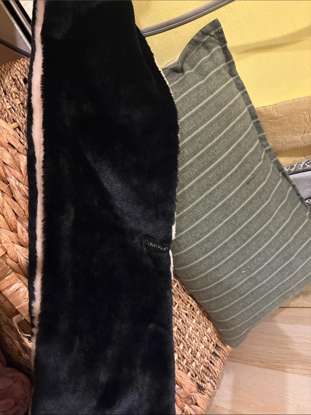 Calvin Klein Black Faux Fur Scarf with Cream Trim